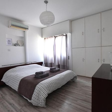 Glabur Stays - The Cozy 2 Bdr - Nicosia City, Free Parking & Wifi, Welcomes You!!! Kültér fotó